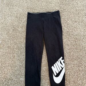 Nike Kids Leggings in Black with White Logo